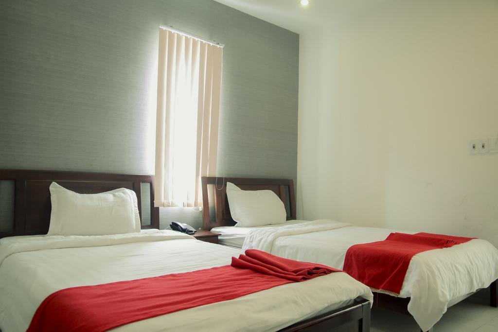 Thanh Hien Hotel Da Nang Exterior photo