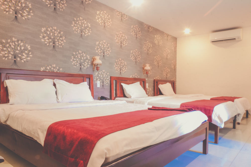 Thanh Hien Hotel Da Nang Exterior photo